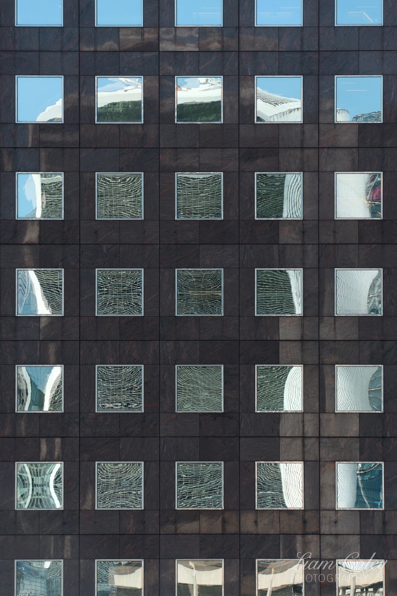 ef87b4dd19a32f4de7b6011b740f03eb
